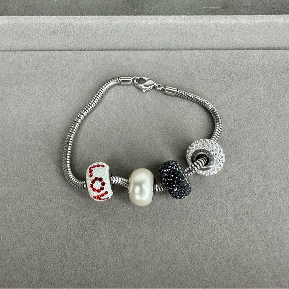 ✨ Swarovski x Crabtree & Evelyn Bracelet | Crystal | Limited Edition | NWOT - Picture 4 of 7